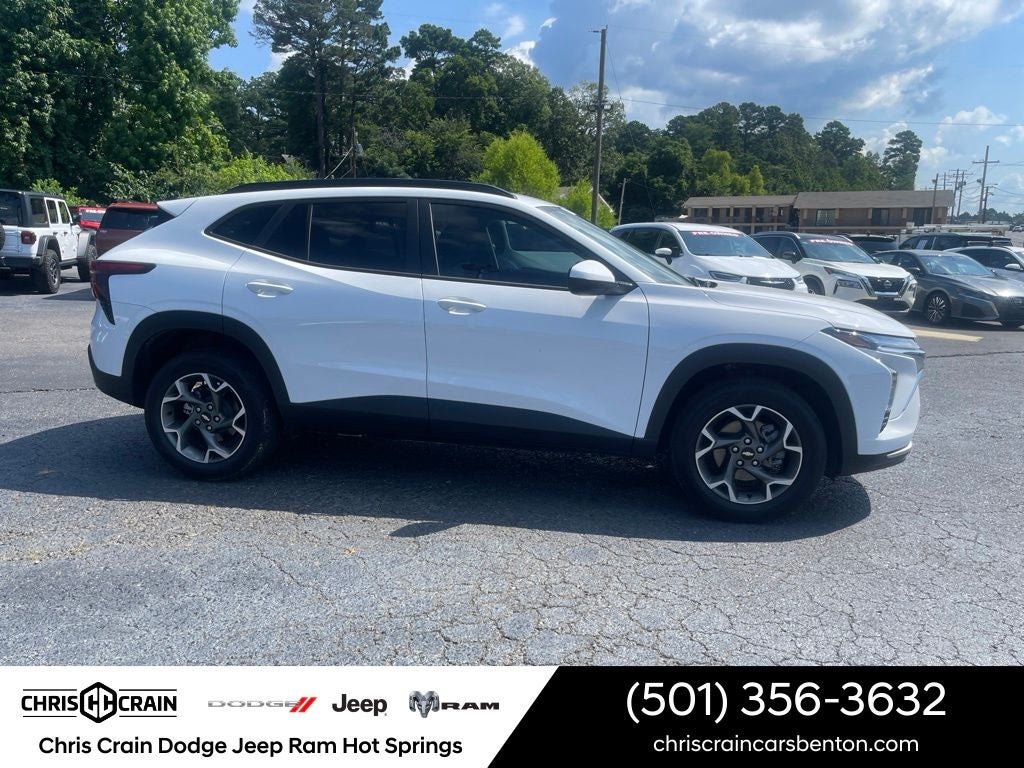 2026 Chevrolet Trax FWD LT