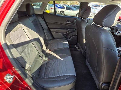 2025 Chevrolet Trax FWD LT