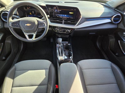 2025 Chevrolet Trax FWD LT