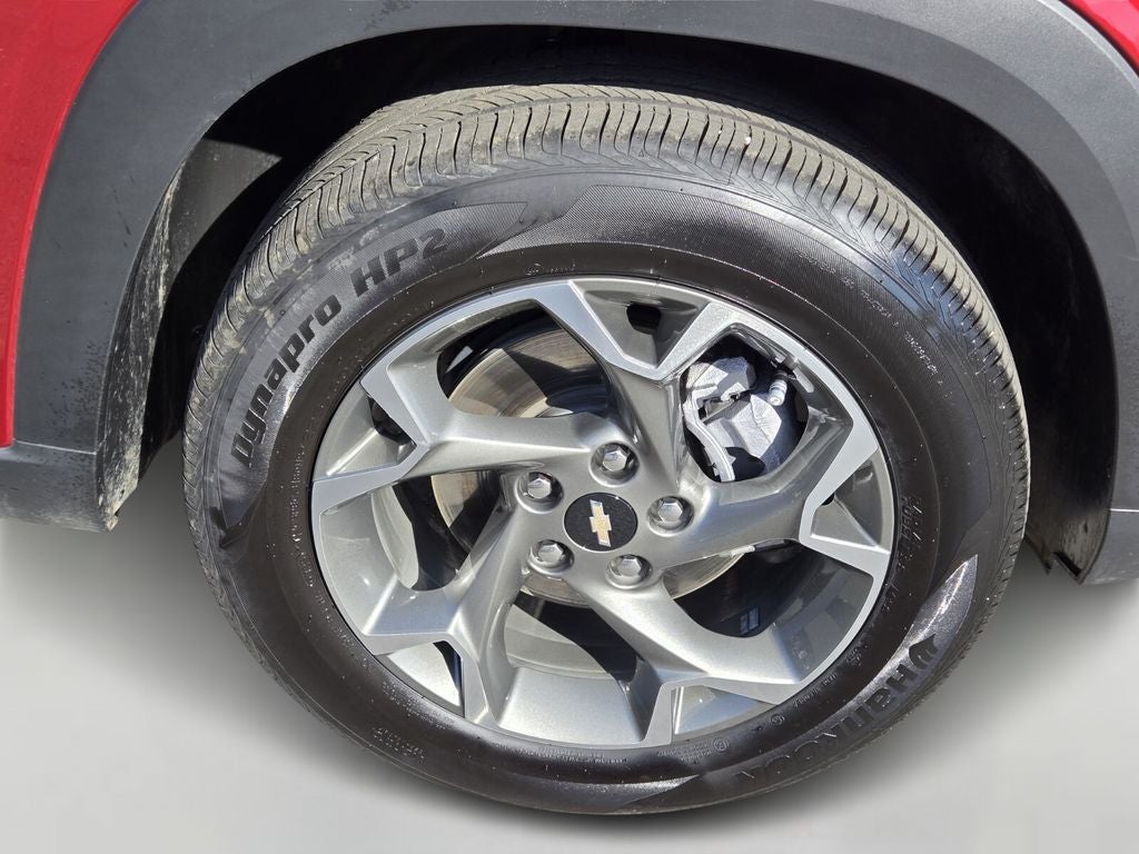 2025 Chevrolet Trax FWD LT