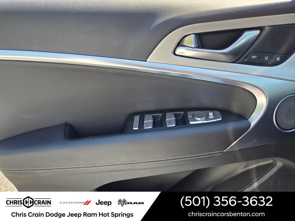 2026 Genesis G70 2.5T RWD Prestige