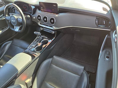 2022 Kia Stinger GT-Line
