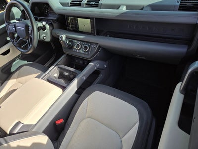 2024 Land Rover Defender 110 P400 X-Dynamic SE