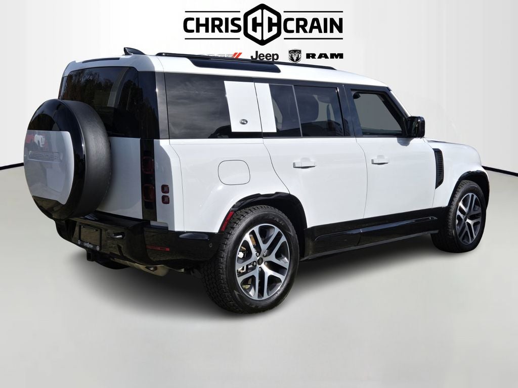 2024 Land Rover Defender 110 P400 X-Dynamic SE