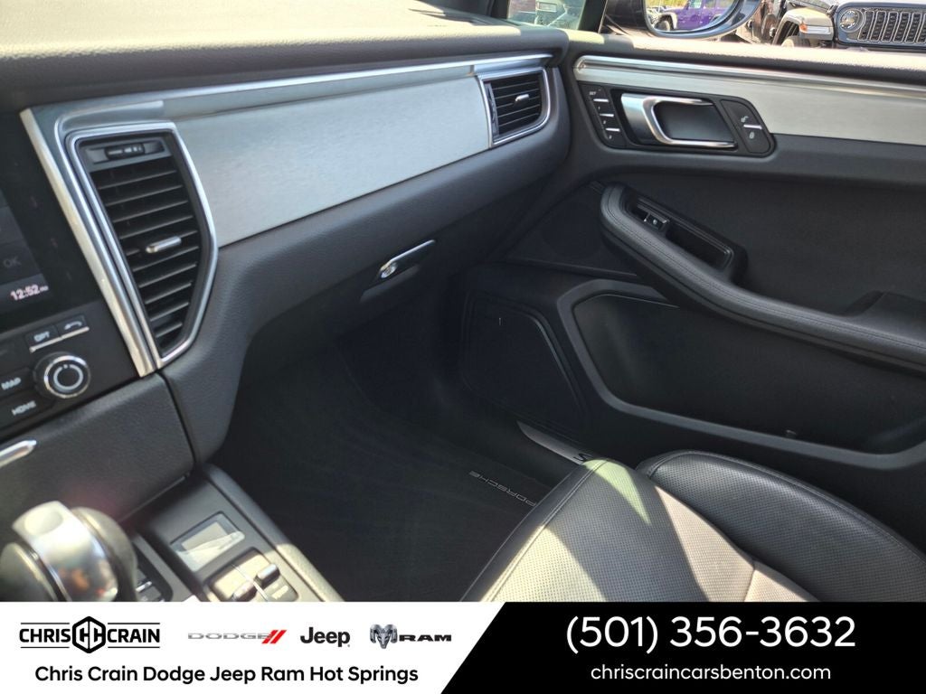 2018 Porsche Macan S