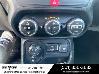2017 Jeep Renegade Deserthawk