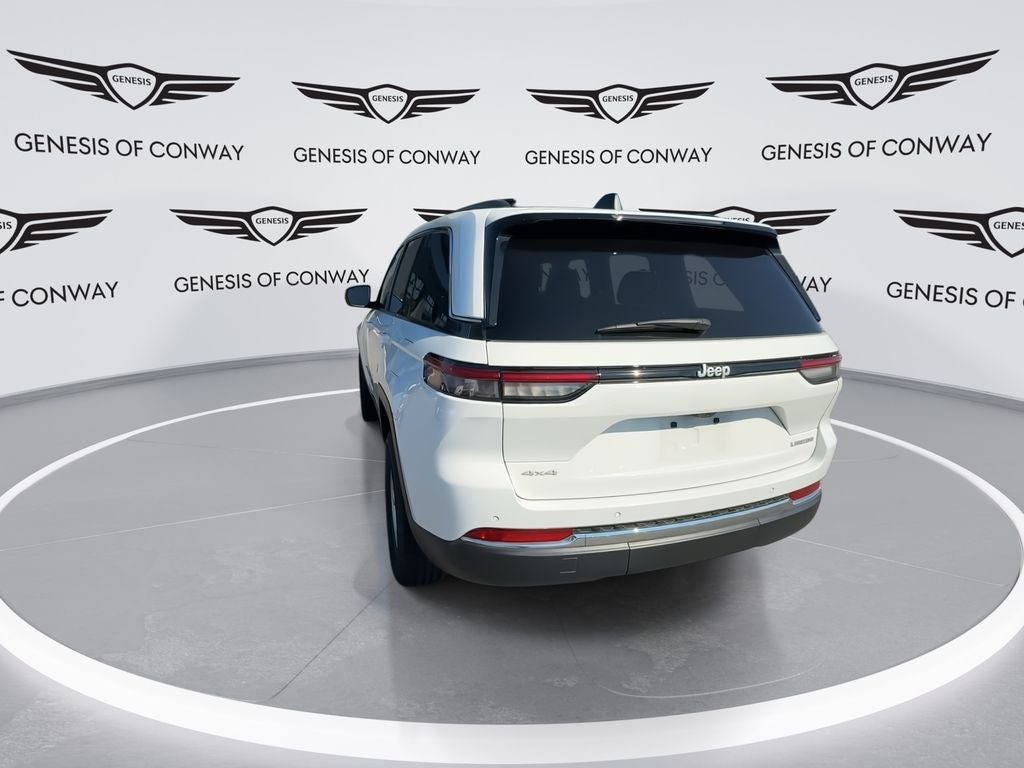 2025 Jeep Grand Cherokee Laredo
