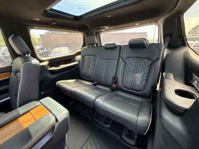 2022 Jeep Grand Wagoneer Series III