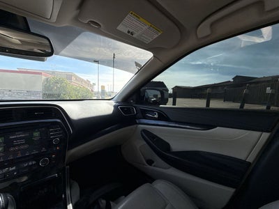 2022 Nissan Maxima Platinum