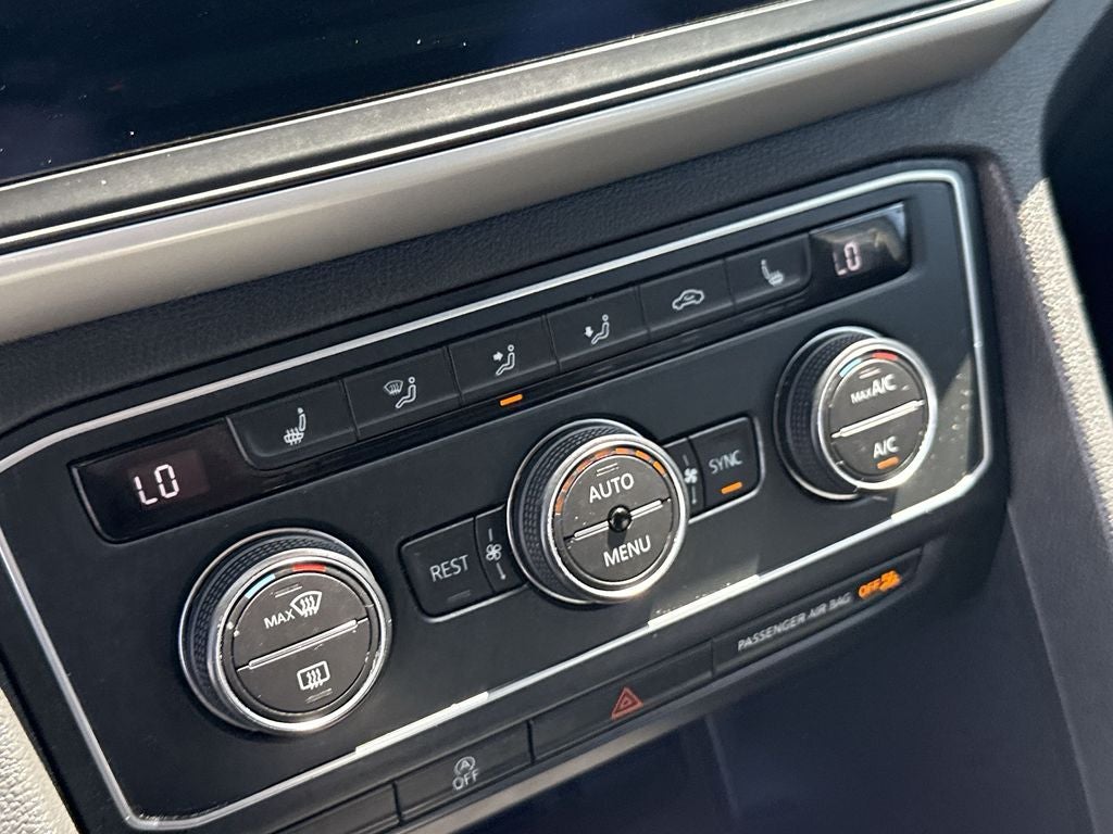 2021 Volkswagen Atlas 3.6L V6 SE w/Technology