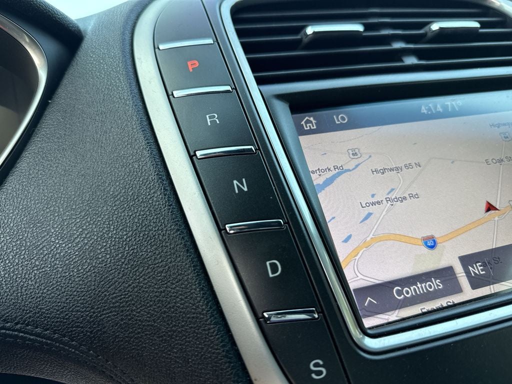 2020 Lincoln Nautilus Reserve