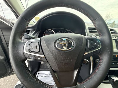 2017 Toyota Camry SE