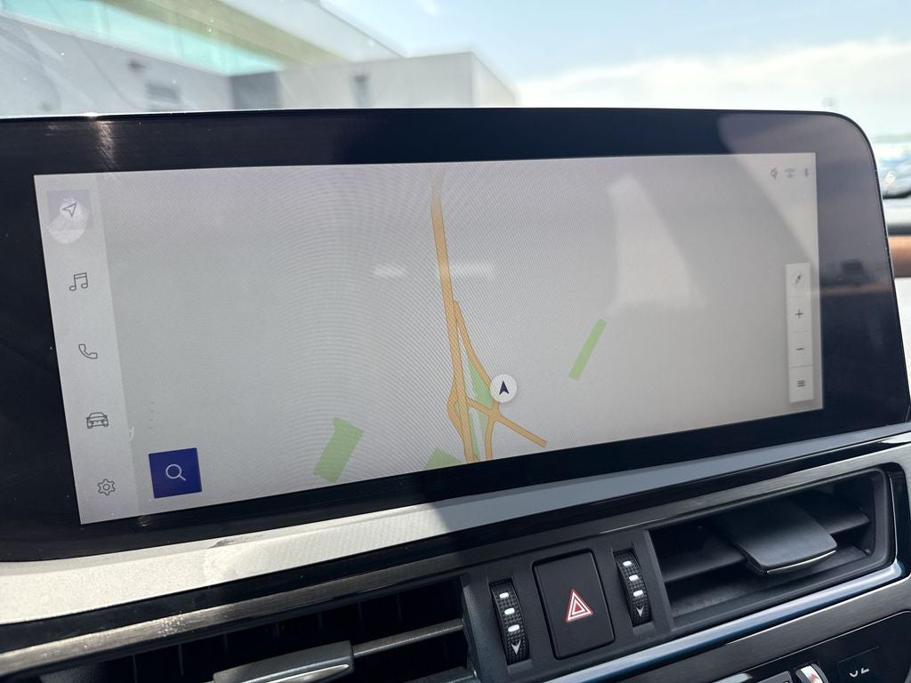 2025 Lexus ES 300h