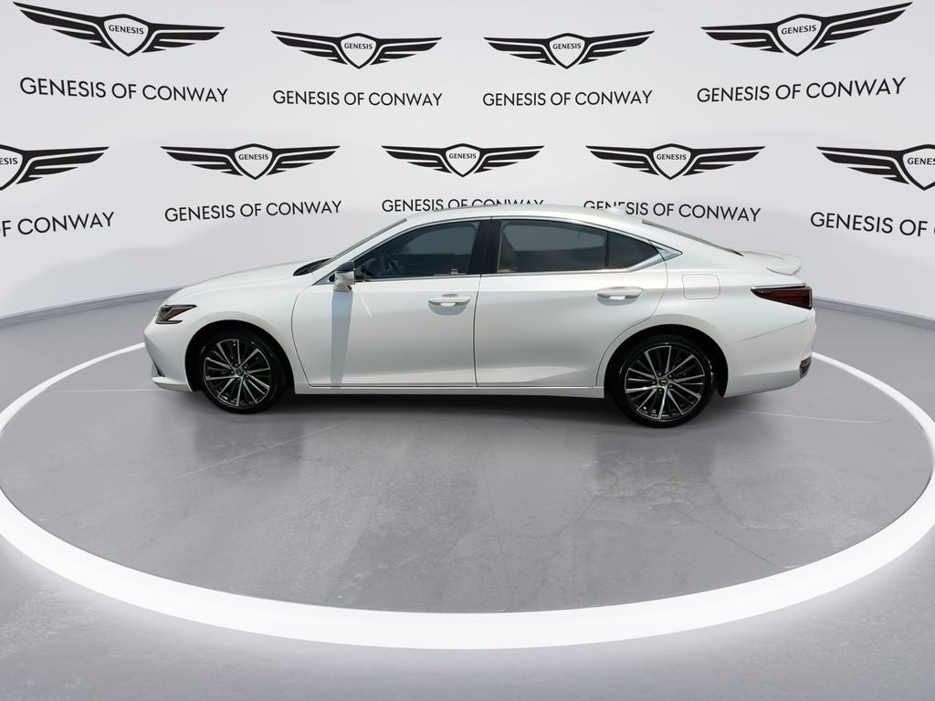 2025 Lexus ES 300h