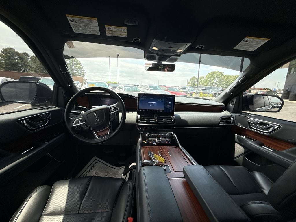 2024 Lincoln Navigator Premiere