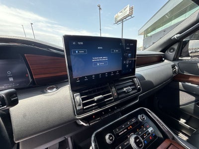 2024 Lincoln Navigator Premiere
