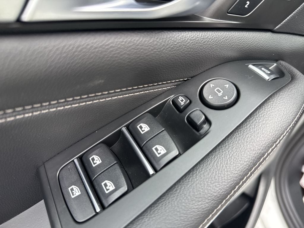 2020 BMW X5 M50i