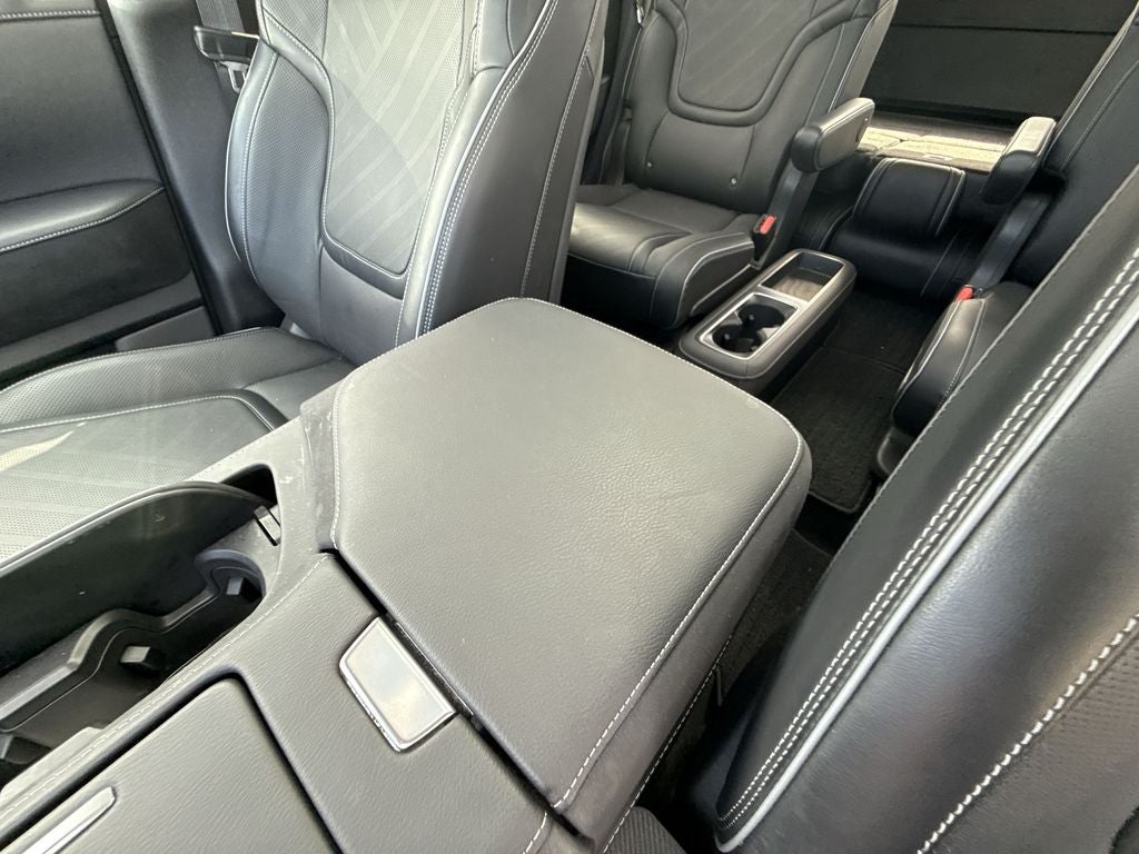 2025 INFINITI QX80 LUXE