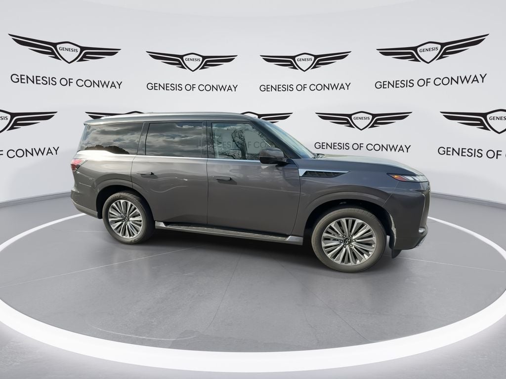 2025 INFINITI QX80 LUXE