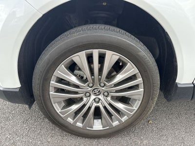 2024 Toyota Venza XLE