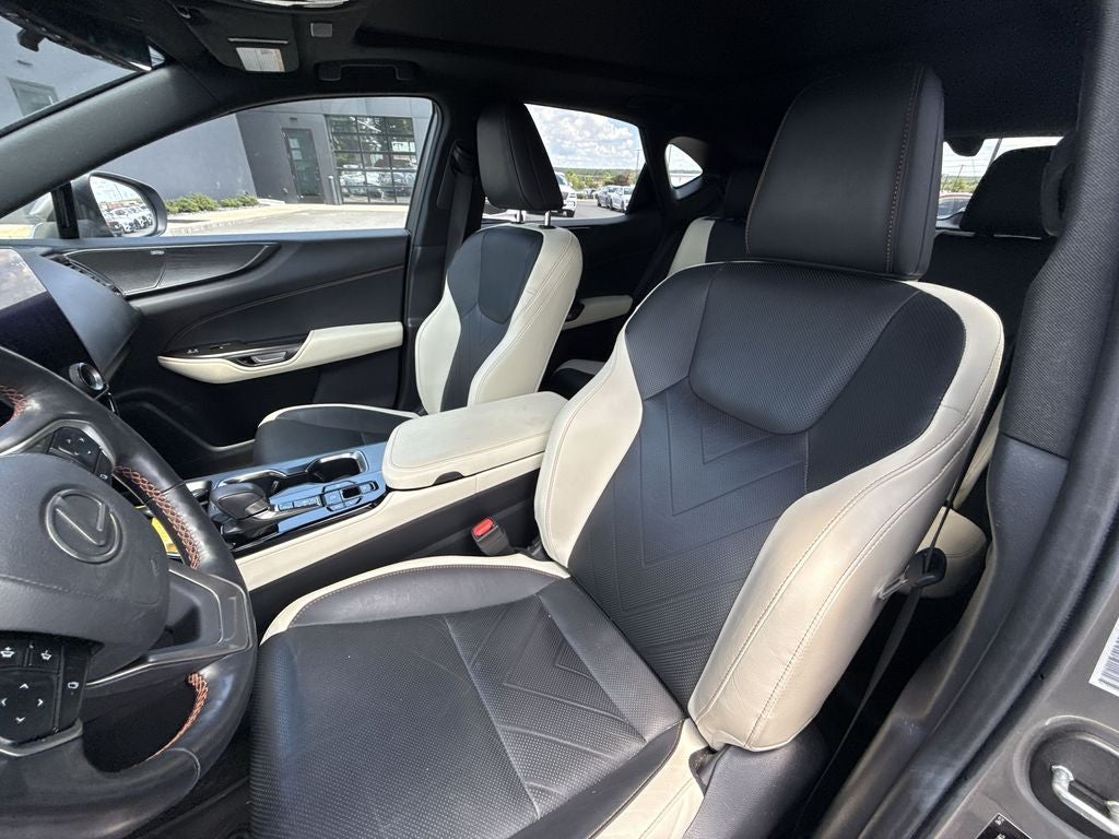 2022 Lexus NX 350h Luxury