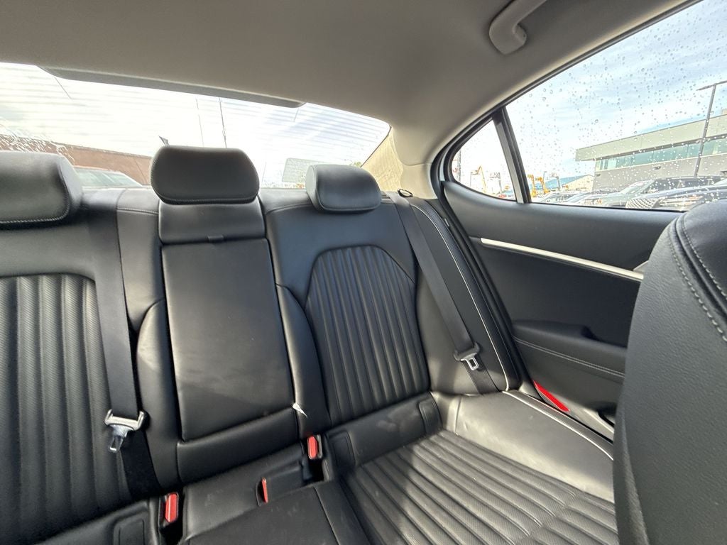 2026 Genesis G70 2.5T Prestige