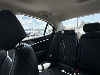 2026 Genesis G70 2.5T Prestige