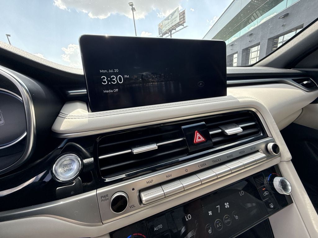 2025 Genesis G70 2.5T