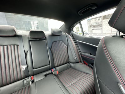 2024 Genesis G70 2.5T