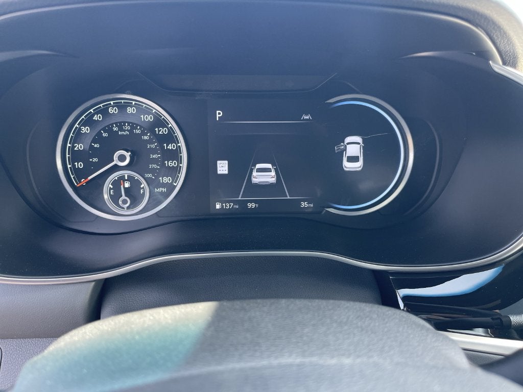 2025 Genesis G70 2.5T Sport Prestige