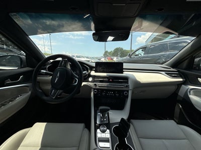 2025 Genesis G70 2.5T