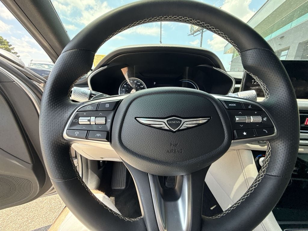 2025 Genesis G70 2.5T