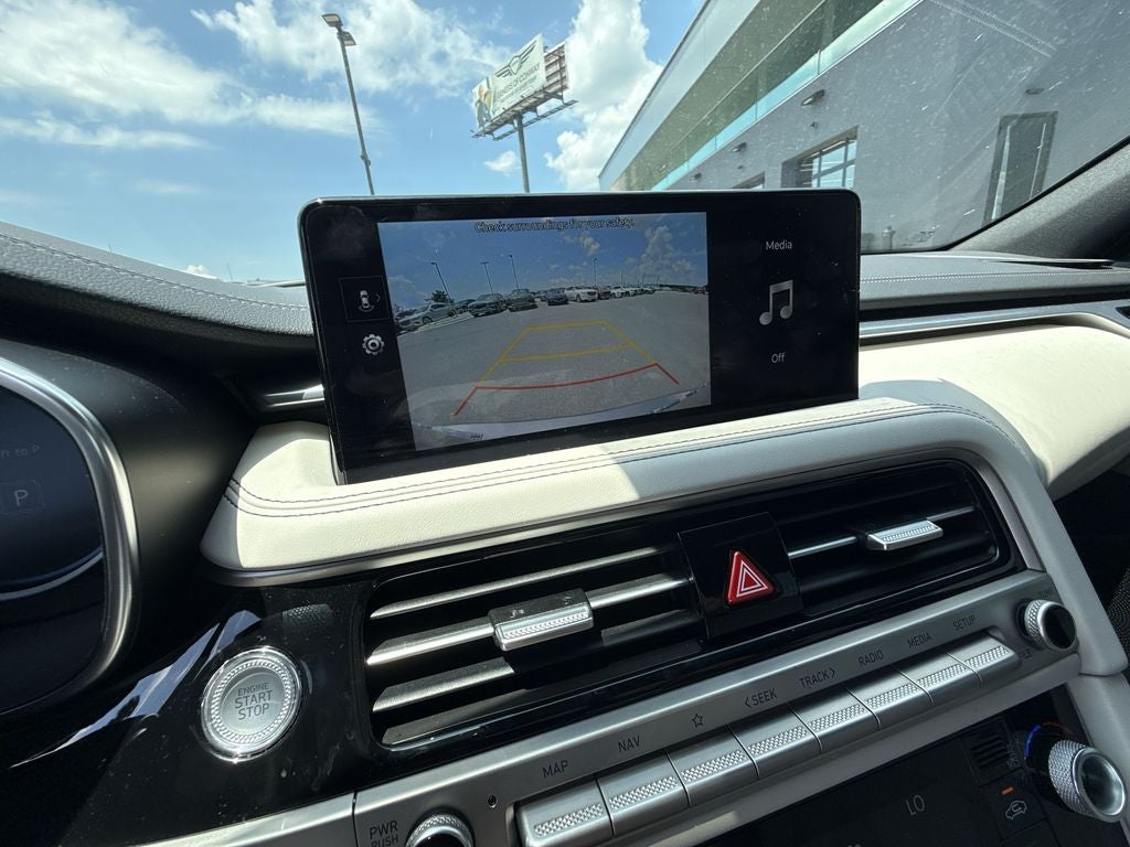 2025 Genesis G70 2.5T