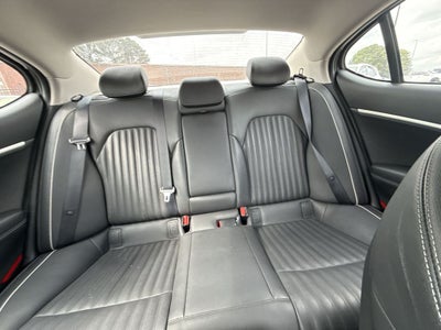 2019 Genesis G70 3.3T Advanced