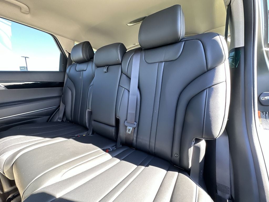 2025 Genesis GV80 2.5T