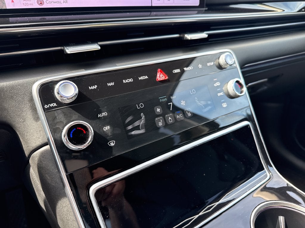2025 Genesis GV80 2.5T
