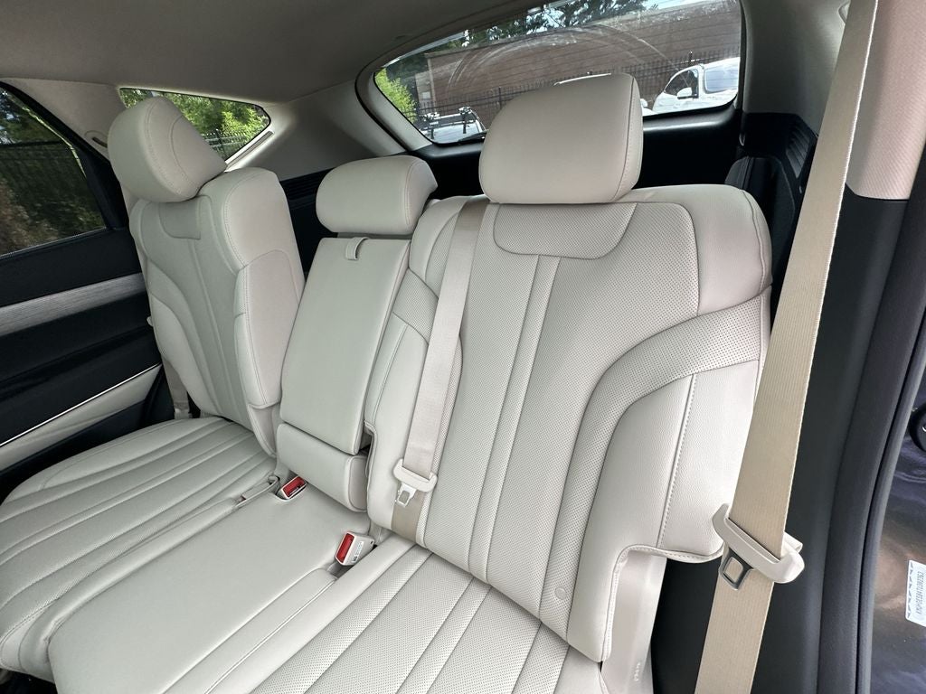 2026 Genesis GV80 2.5T