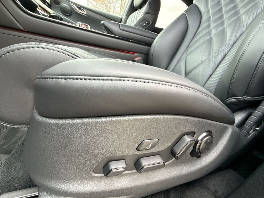 2026 Genesis GV80 Coupe 3.5T e-SC Prestige Black