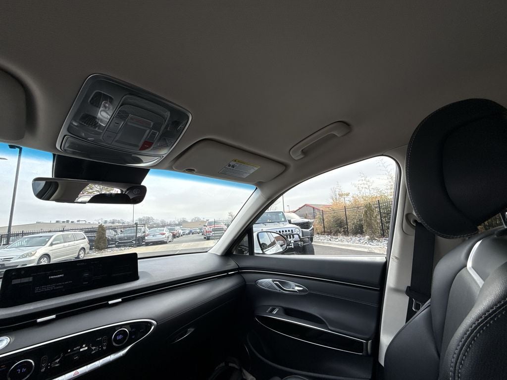 2025 Genesis GV70 2.5T