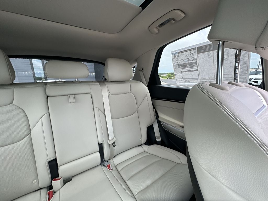 2025 Genesis GV70 2.5T