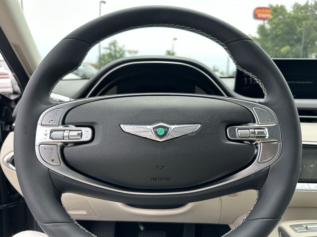 2025 Genesis GV70 2.5T