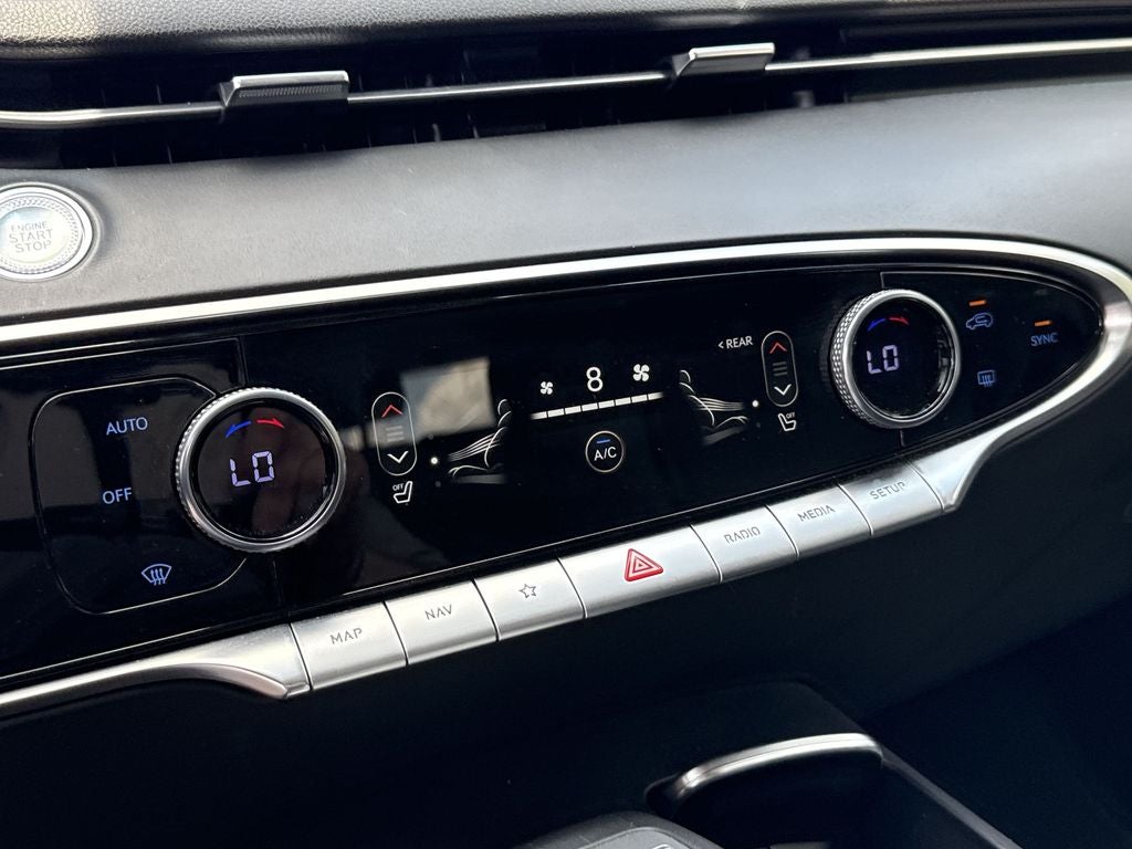 2025 Genesis GV70 2.5T