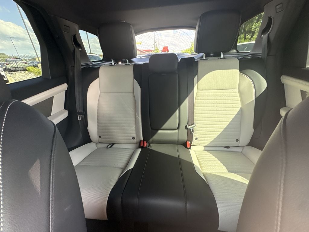2023 Land Rover Discovery Sport SE R-Dynamic