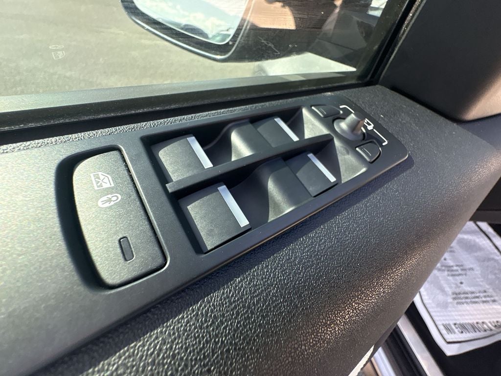 2023 Land Rover Discovery Sport SE R-Dynamic