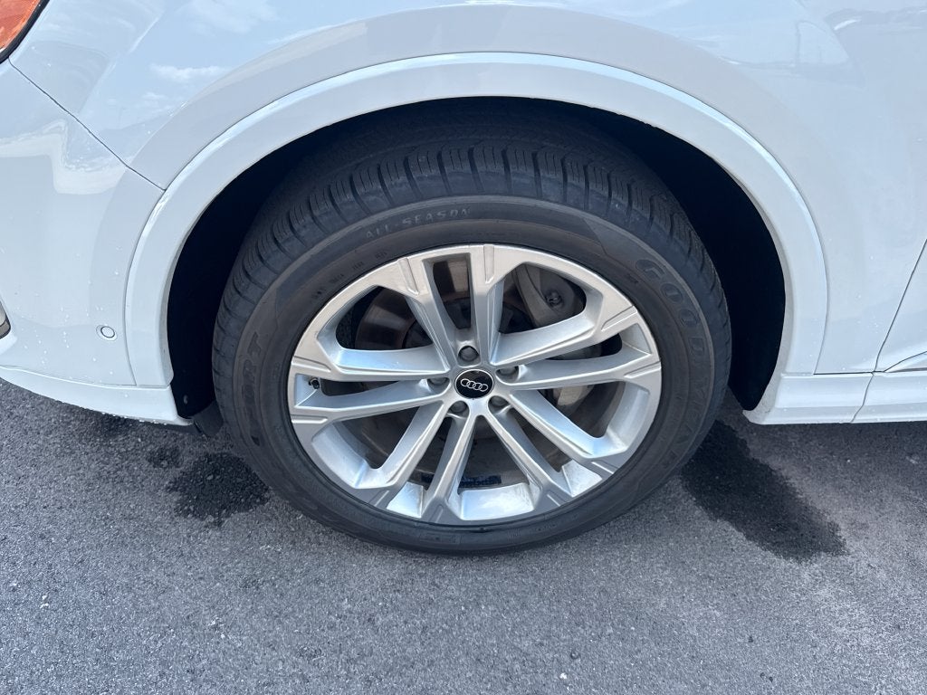 2025 Audi Q7 55 Premium Plus quattro