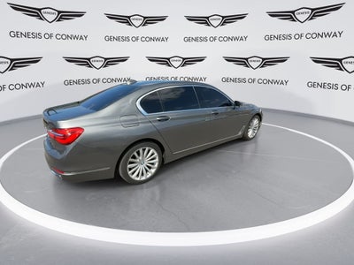 2019 BMW 7 Series 740i