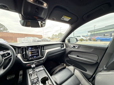 2021 Volvo XC60 T5 R-Design