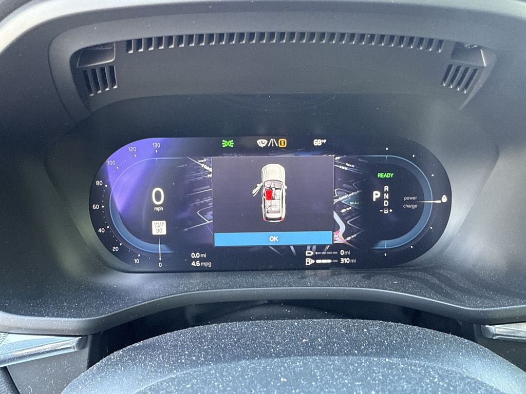 2022 Volvo XC60 Recharge Plug-In Hybrid T8 R-Design