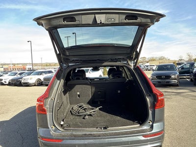 2022 Volvo XC60 Recharge Plug-In Hybrid T8 R-Design