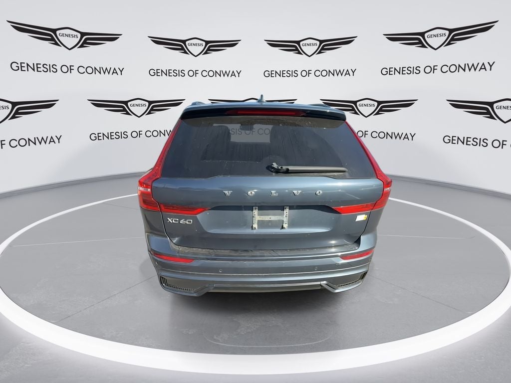 2022 Volvo XC60 Recharge Plug-In Hybrid T8 R-Design